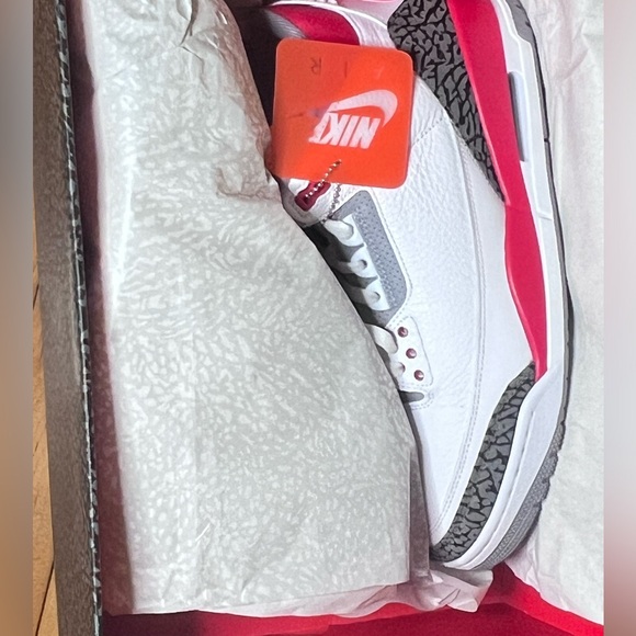 Have multiple pairs and probably won’t need this pair - Picture 2 of 4